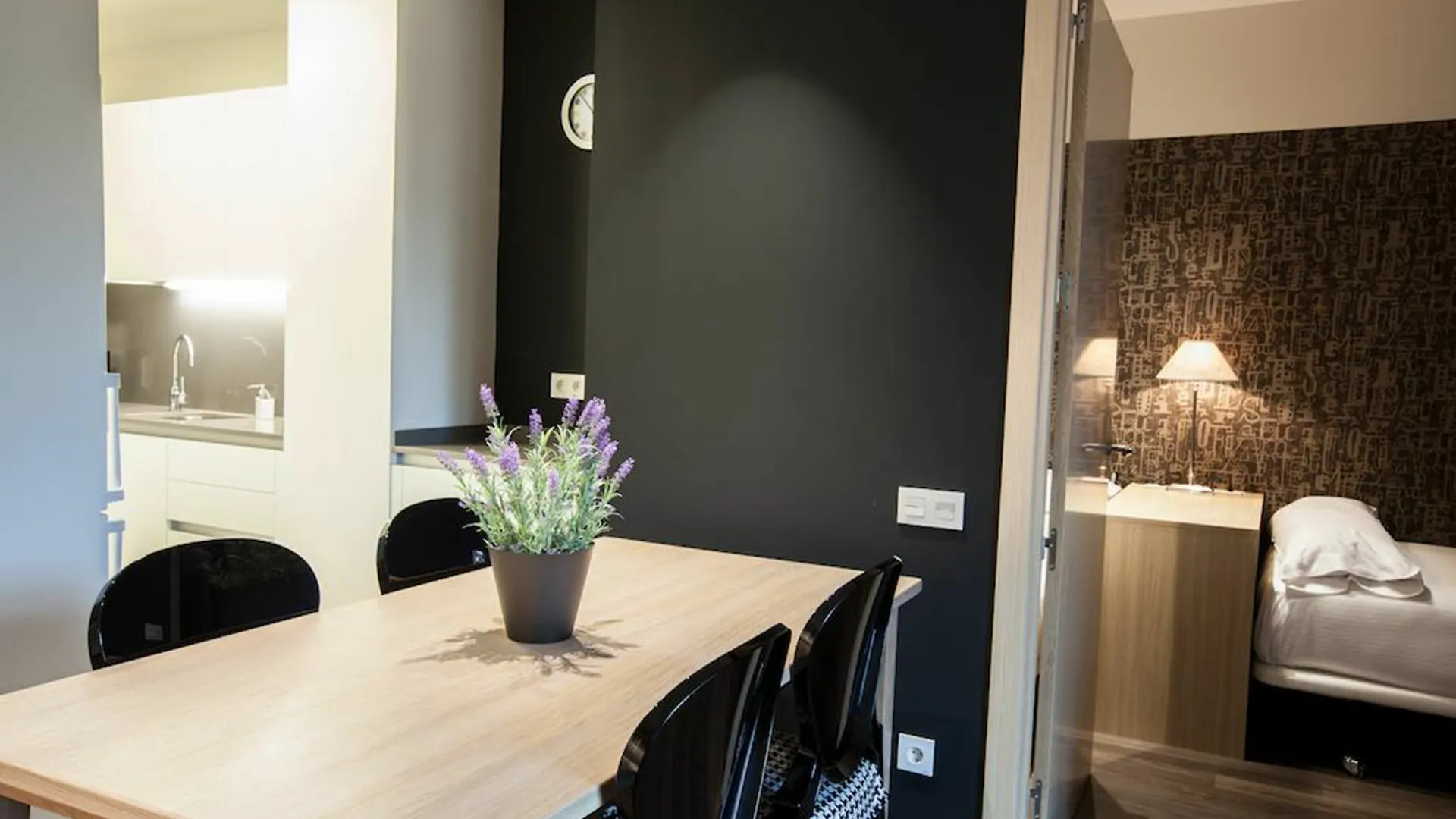 Cosmo Apartments Consell De Cent - Plaza Universitat Barcelona